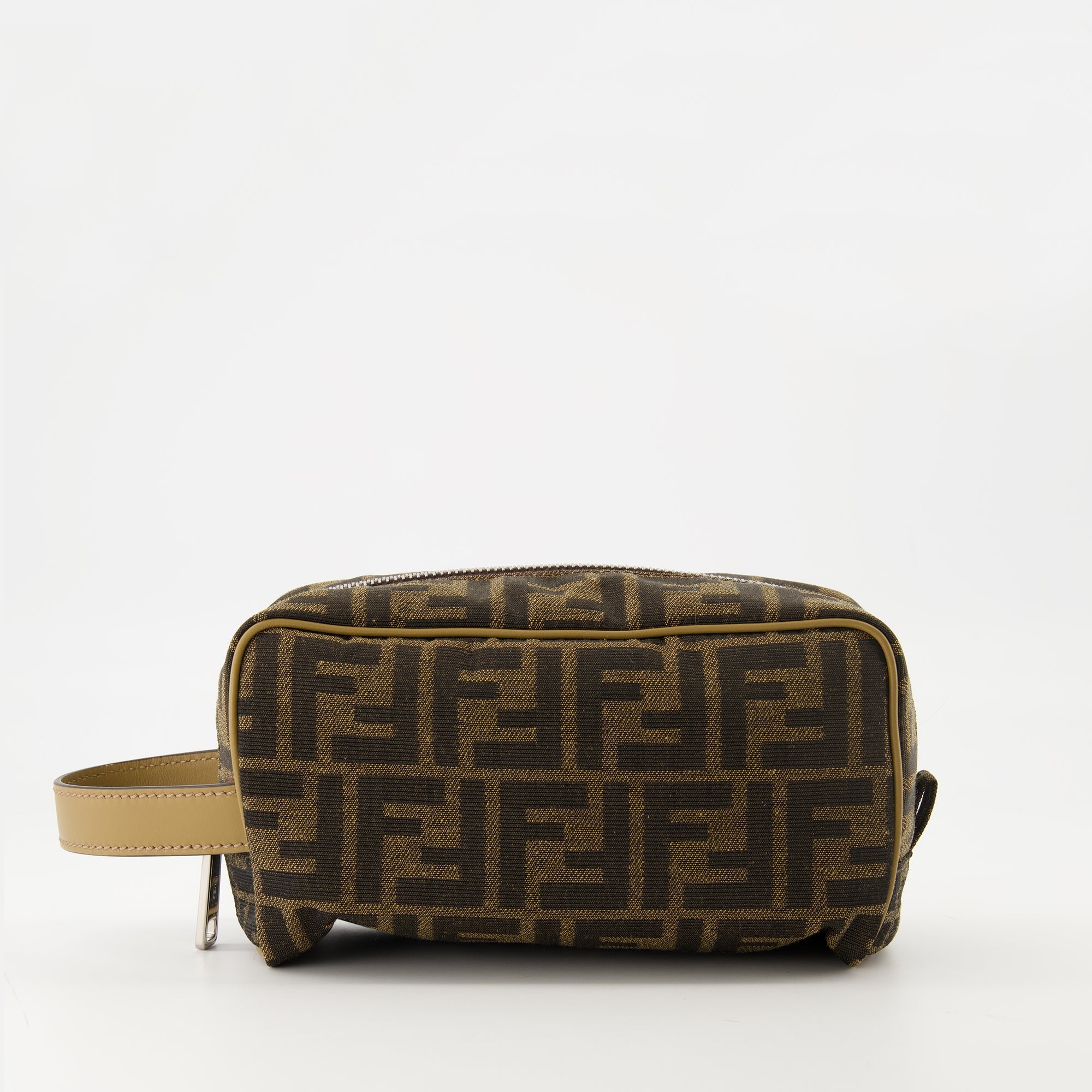 Imagen del neceser Fendi FF para Hombre - Temporada Otoño-Invierno 2025 - Vista Frontal
