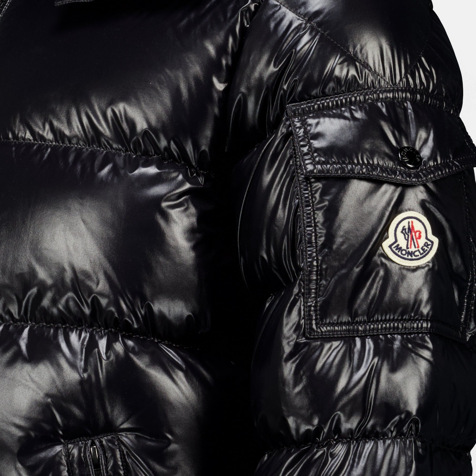 Manteaux Maya Black Padded Jacket in Glossy Nylon Moncler Noir Homme