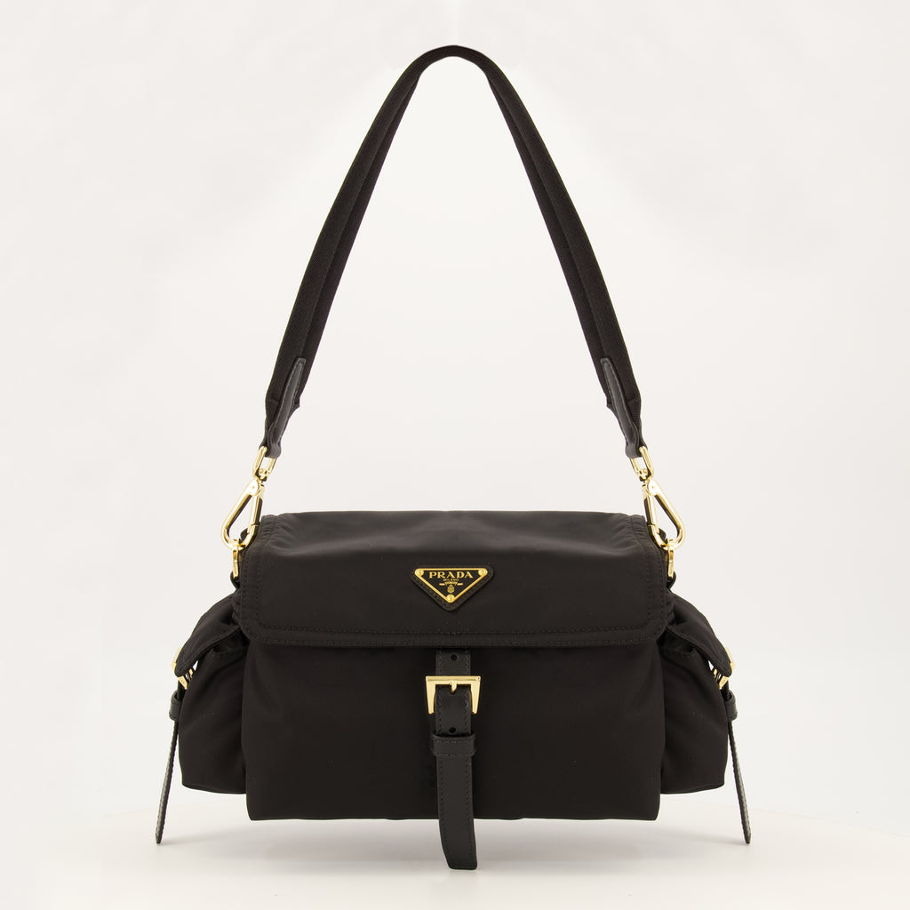 Sacs à main et épaule 블랙 리-나일론 익스플로어 백 Prada Noir Femme