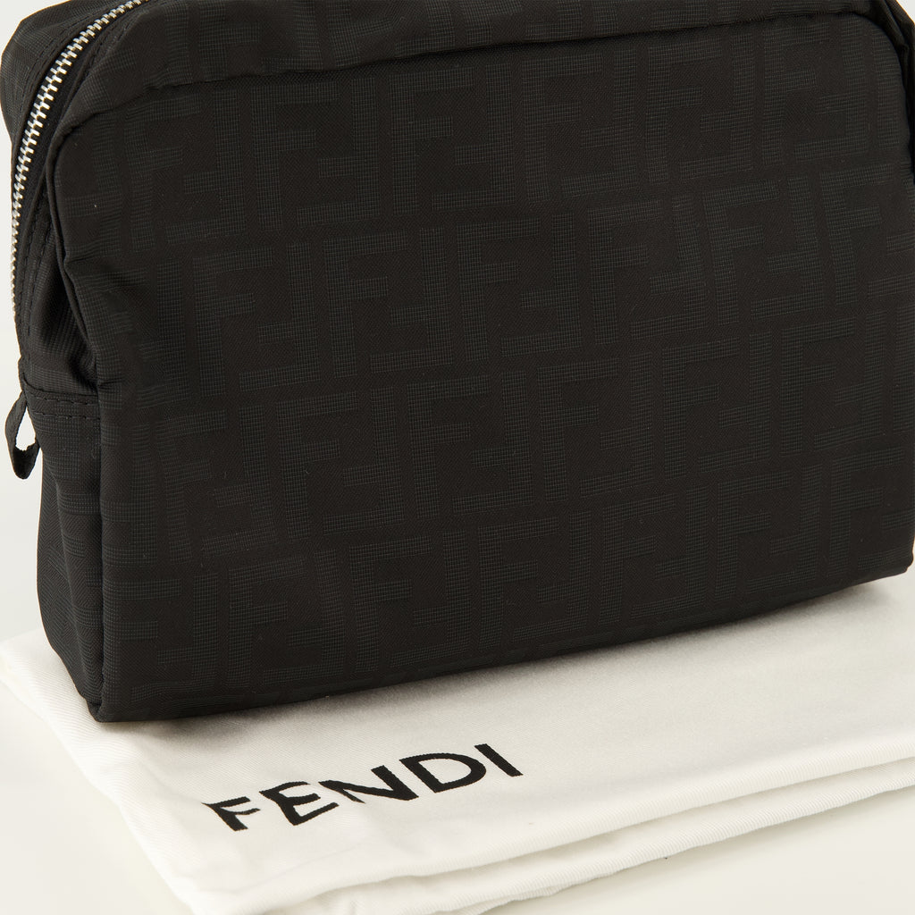 Pochettes Medium toiletry bag Fendi Noir Unisexe