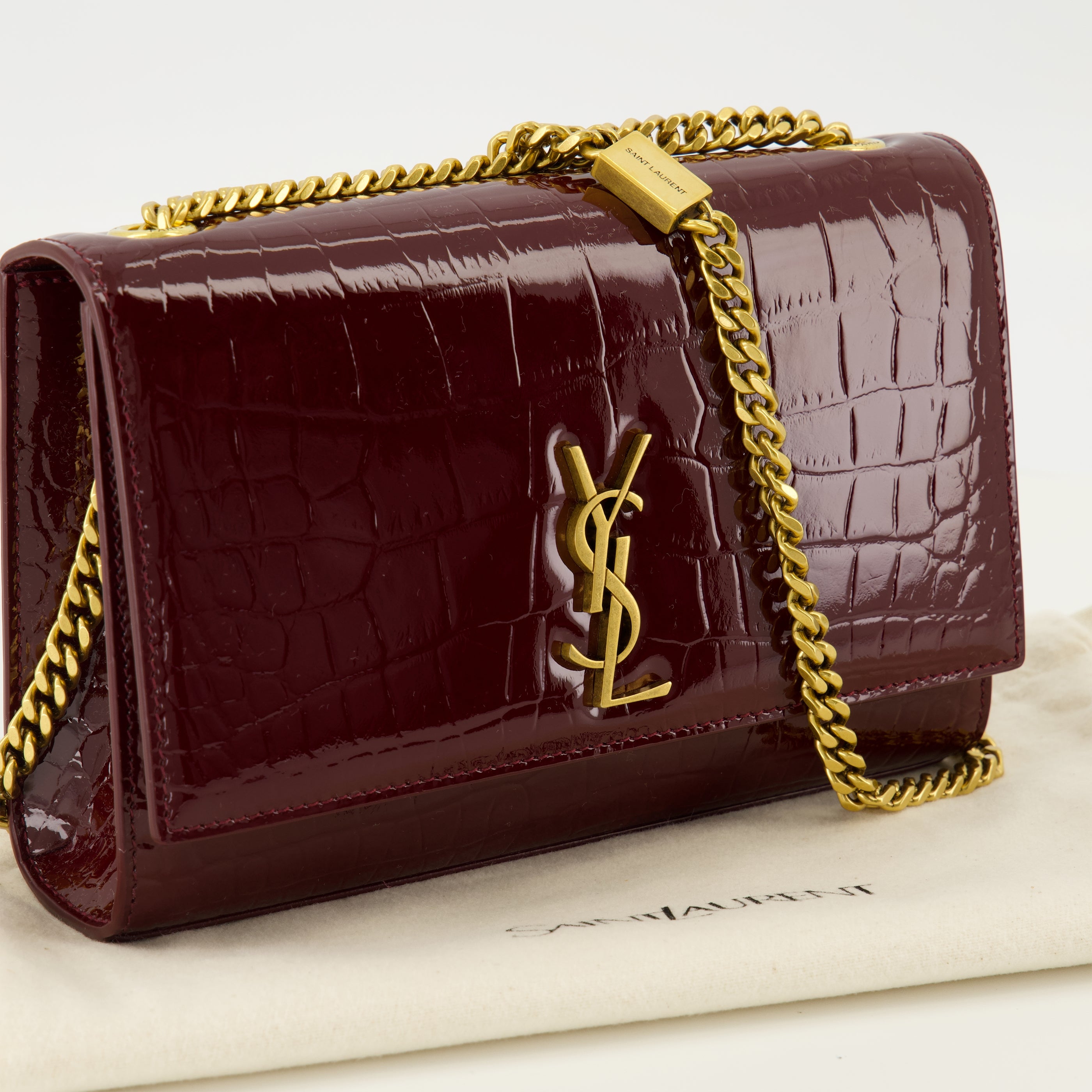 Sacs bandoulière Sac New Kate small bordeaux en cuir croco Saint Laurent Bordeaux Femme