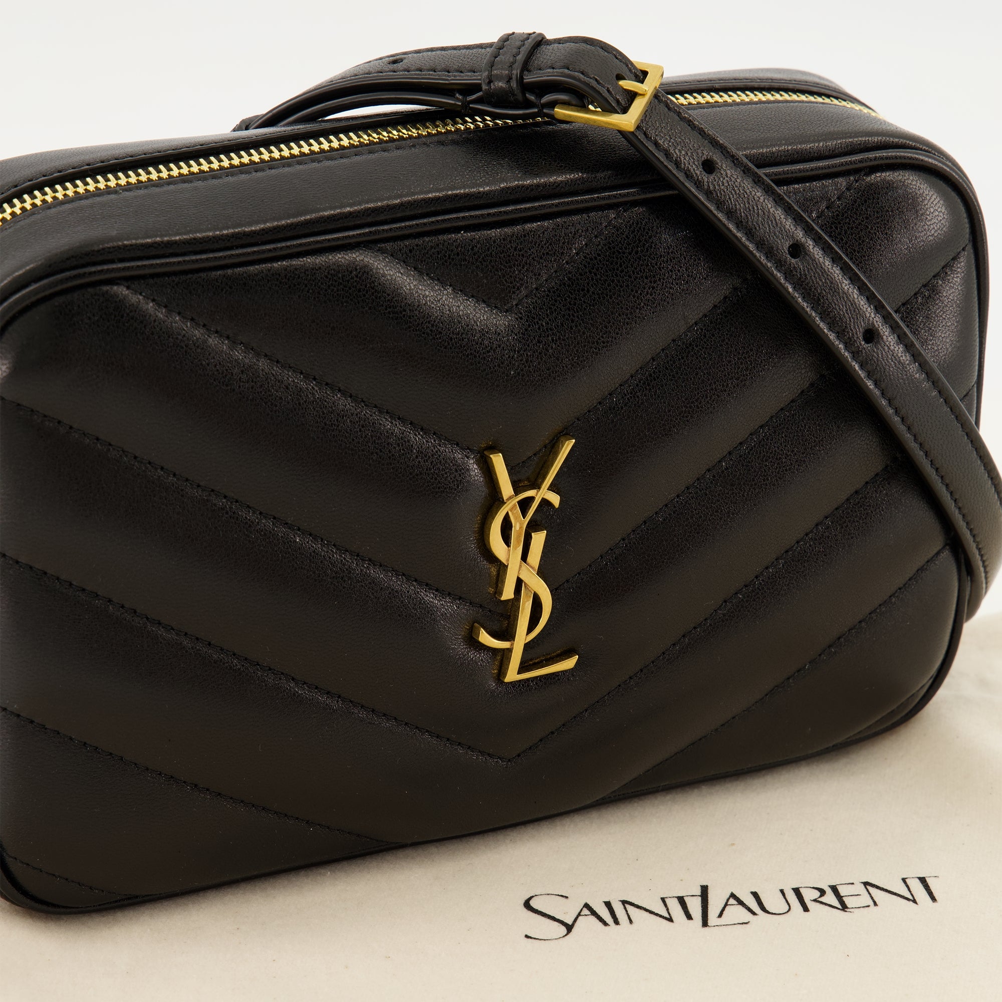 Sacs à main et épaule Sac Loulou Camera en cuir matelassé noir Saint Laurent Noir Femme