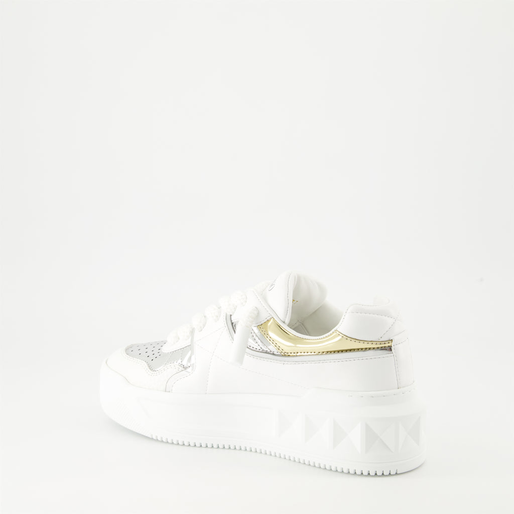 Sneaker Baskets One Stud XL Valentino Garavani Blanco Femme