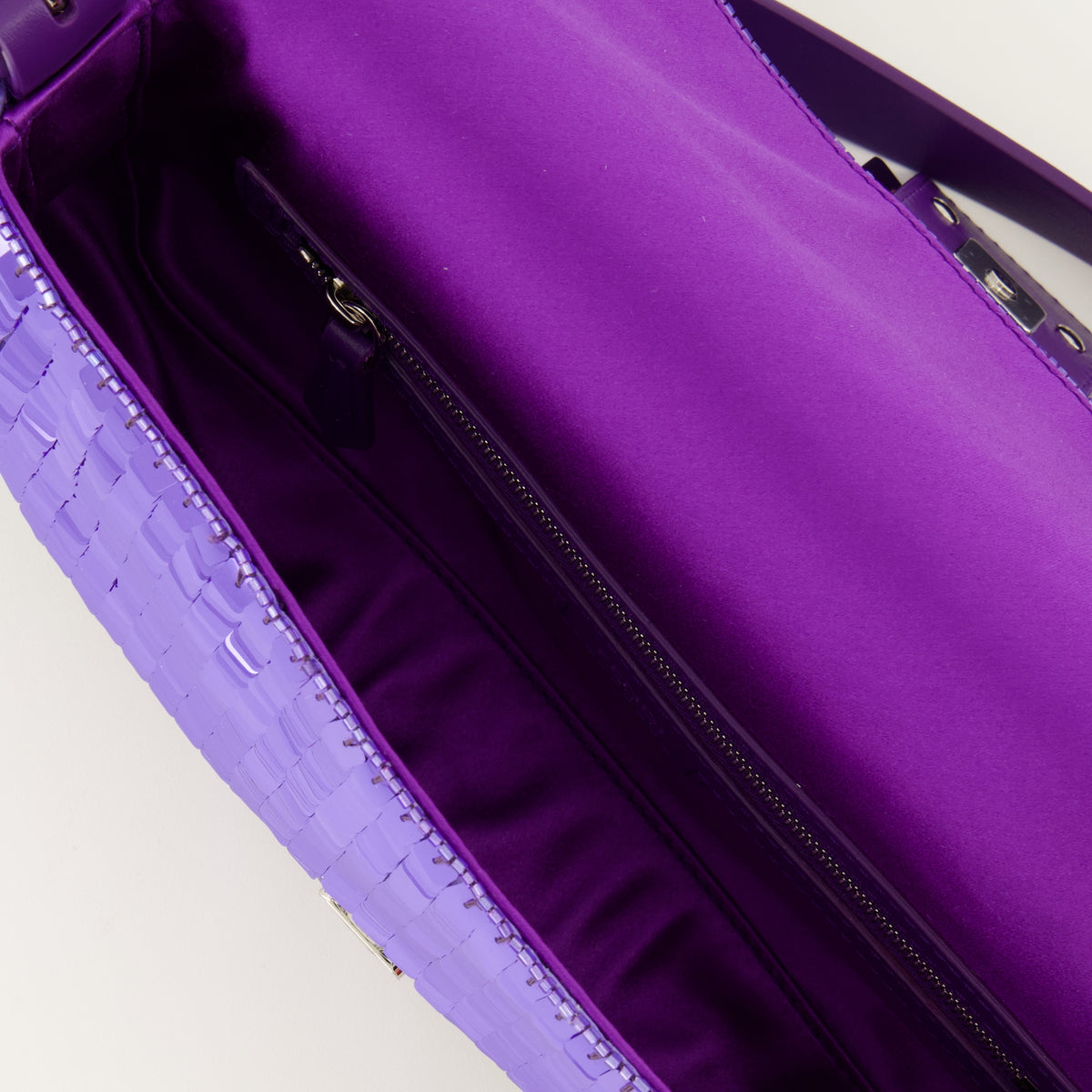 Sacs à main et épaule Purple Sequin Baguette Bag Fendi Violet Femme