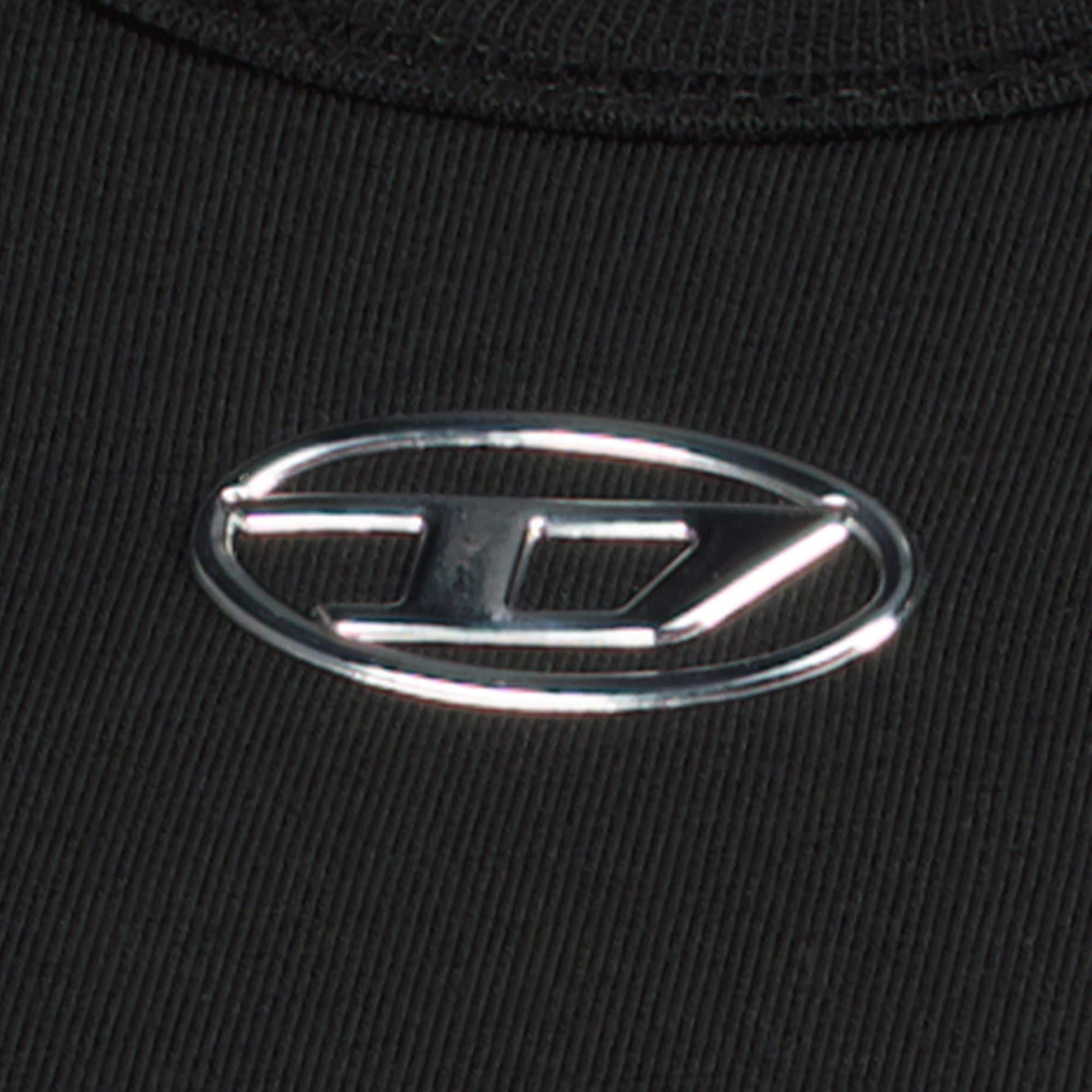 Image de l'article T-shirt T-Uncutieslong-Od noir de la marque Diesel pour Femme - Saison Printemps-Été 2026 - Vue détaillée_1