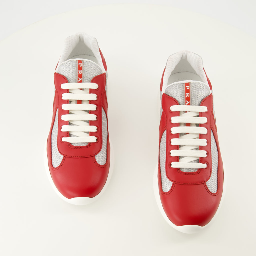 Image de l'article Basket America's Cup rouge de la marque Prada pour Homme - Saison Printemps-Été 2026 - Vue de dessus paire de chaussure