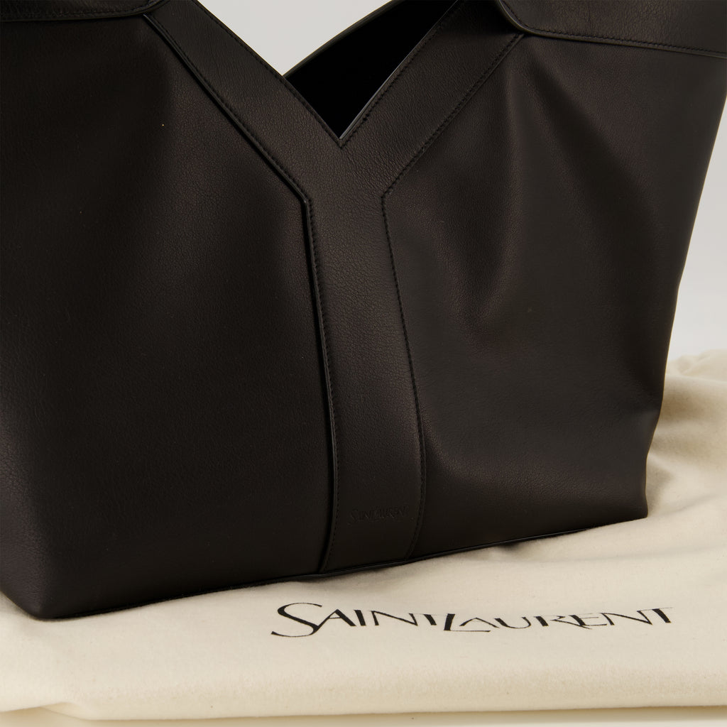 Image de l'article Sac cabas Y en cuir noir de la marque Saint Laurent pour Femme - Saison Printemps-Été 2026 - Vue détaillée_2