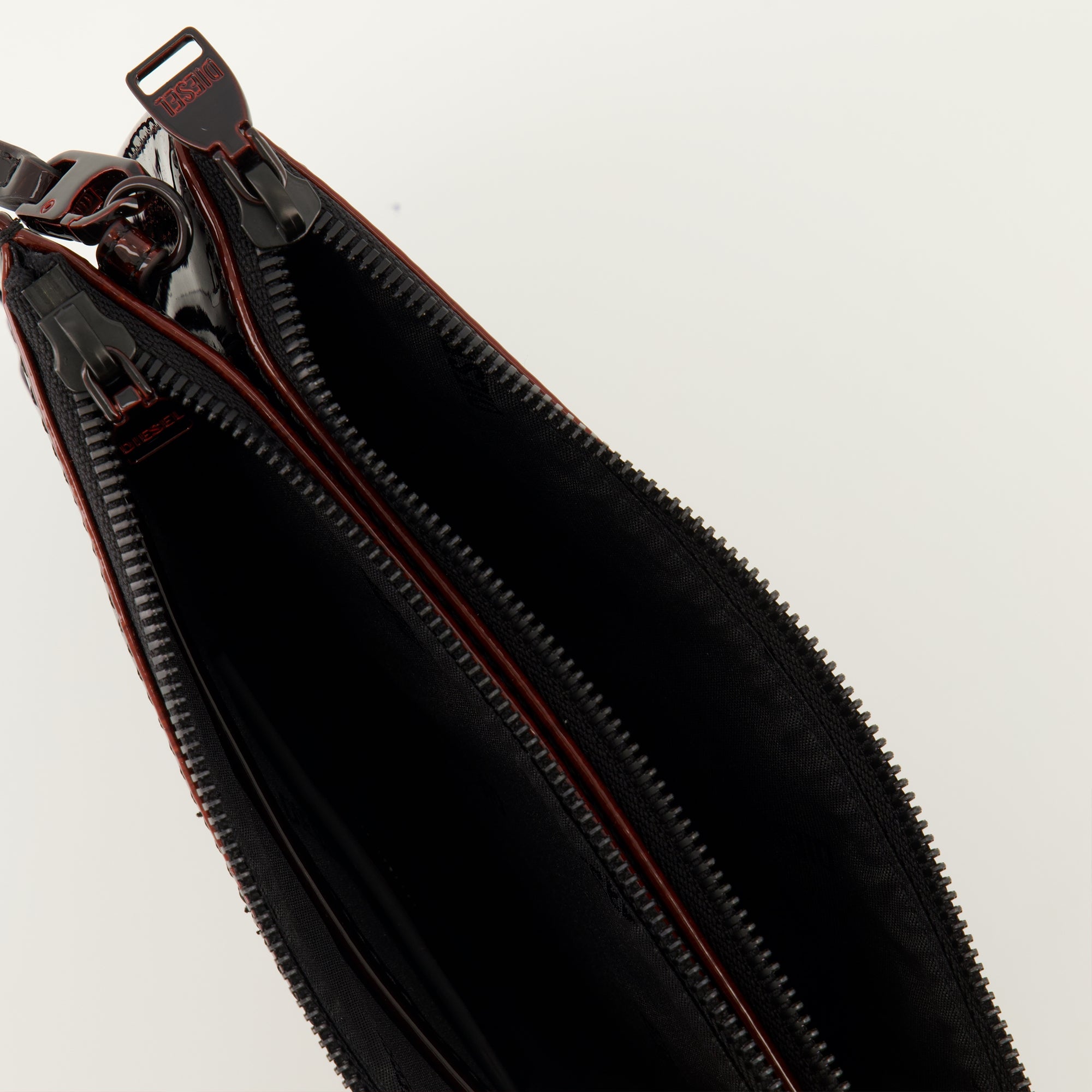 Image de l'article Sac 1DR Twin noir de la marque Diesel pour Femme - Saison Automne-Hiver 2025 - Vue détaillée_3