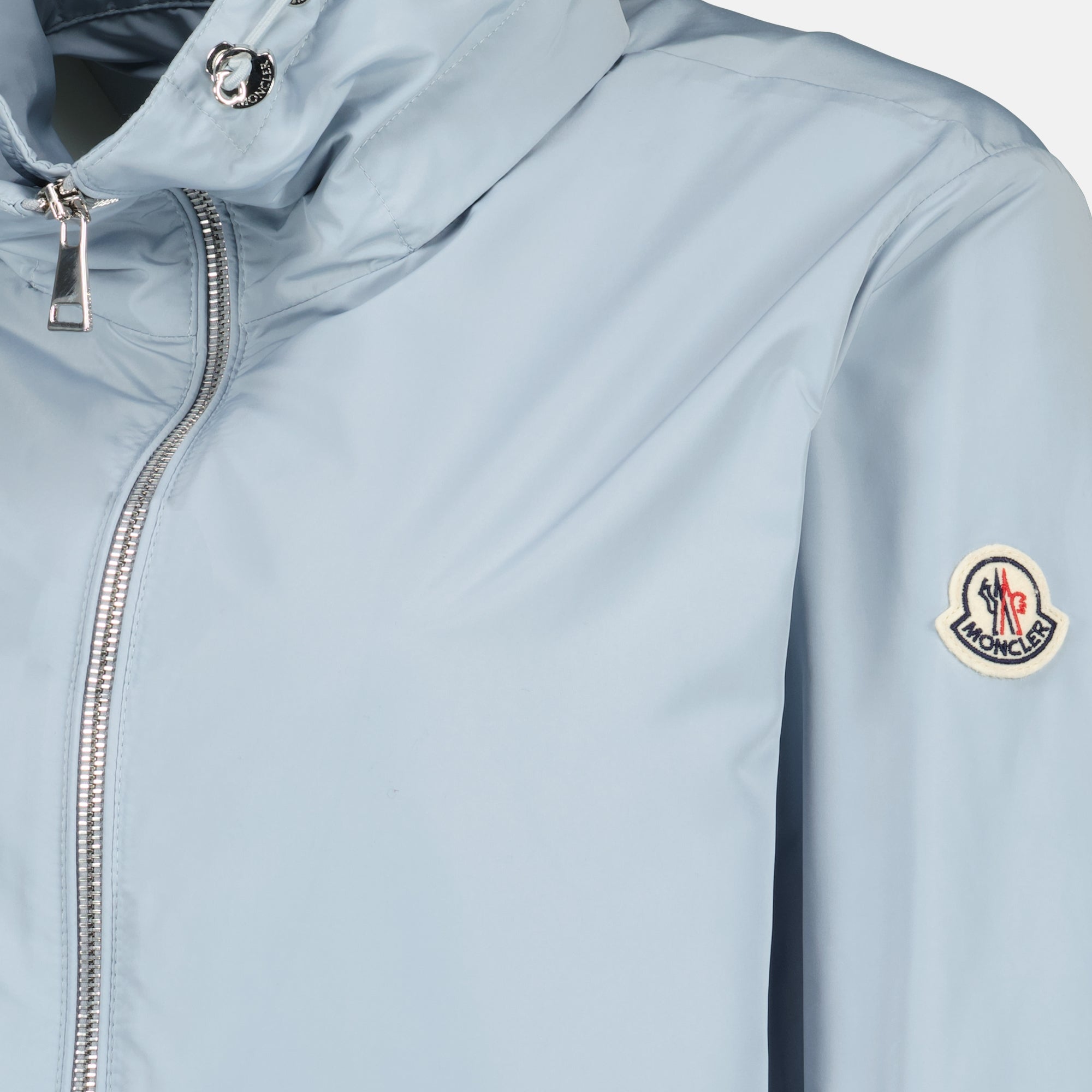 Bild des blauen Windbreakers Enette der Marke Moncler für Frauen - Frühjahr-Sommer 2026 - Detaillierte Ansicht_1