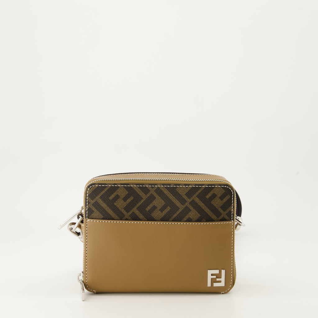 Sacs bandoulière Mini sac en cuir Fendi Marron Homme