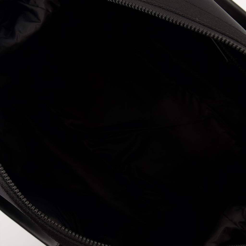 Imagen del bolso de viaje Tech Duffle de Moncler para Hombre - Temporada Otoño-Invierno 2025 - Vista Detallada_3