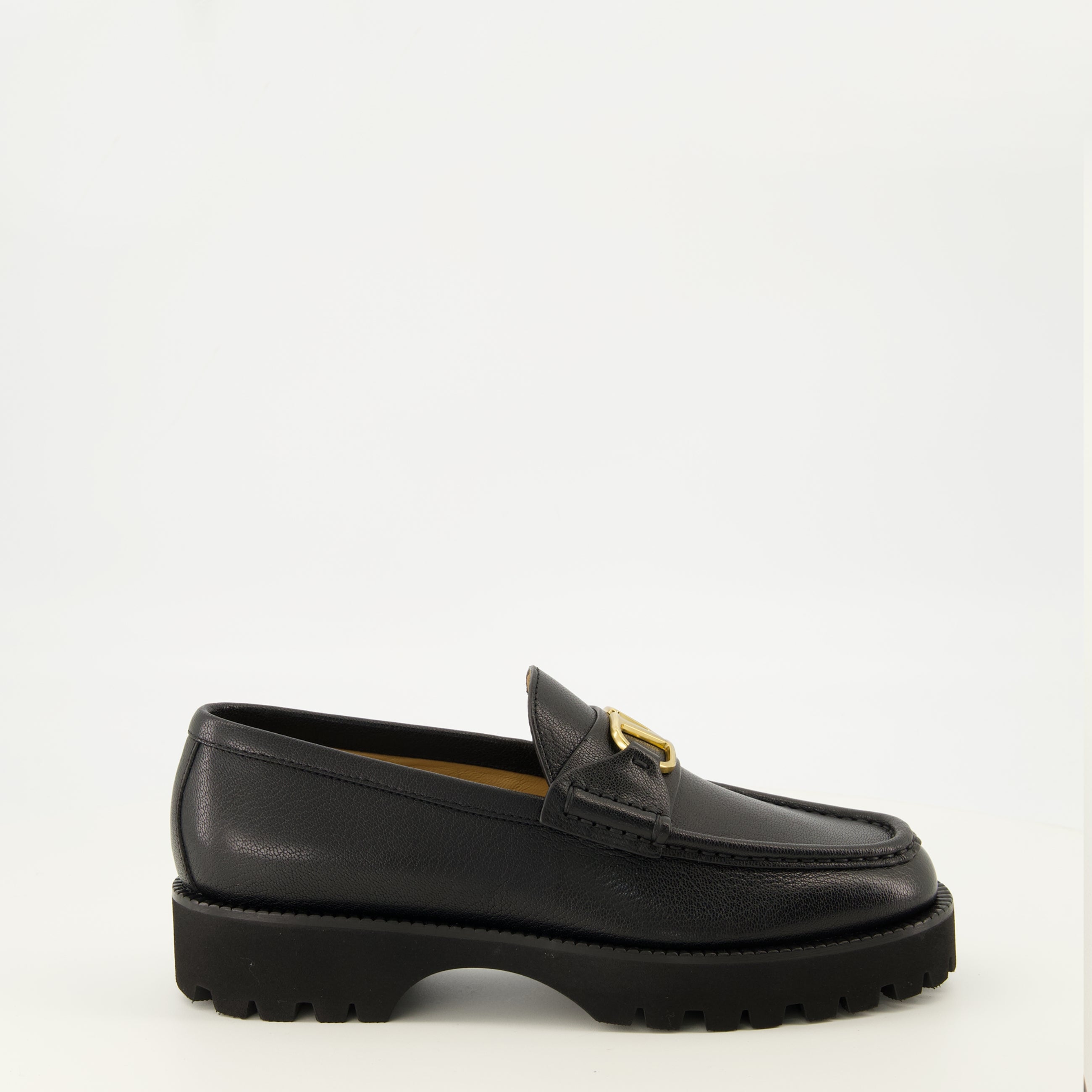 Mocassins VLogo Leather Loafers in Black Valentino Garavani Noir Femme