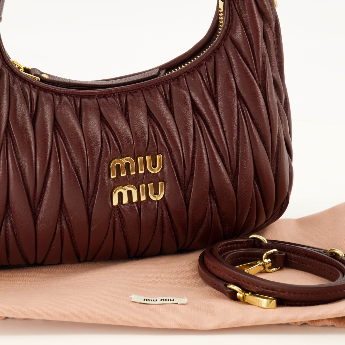 Sacs à main et épaule Borsa Hobo Wander Bordeaux Miu Miu Bordeaux Femme
