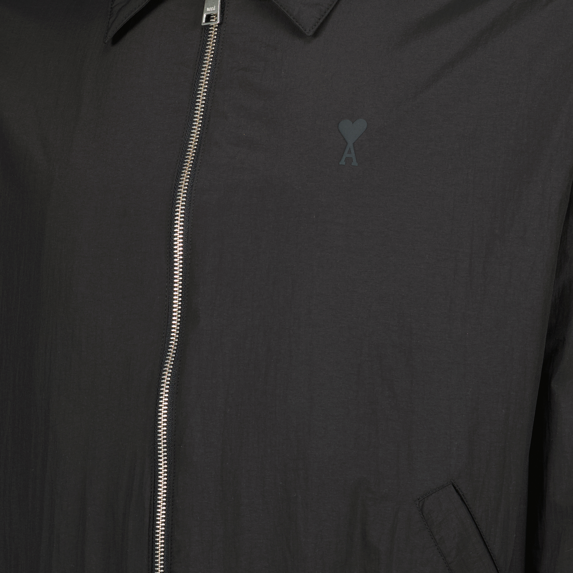Image de l'article Veste Ami de coeur de la marque Ami PARIS pour Homme - Saison Printemps-Été 2025 - Vue détaillée_3