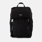 Sacs à dos Sac à dos en cuir Saffiano et Re-Nylon Prada Noir Homme