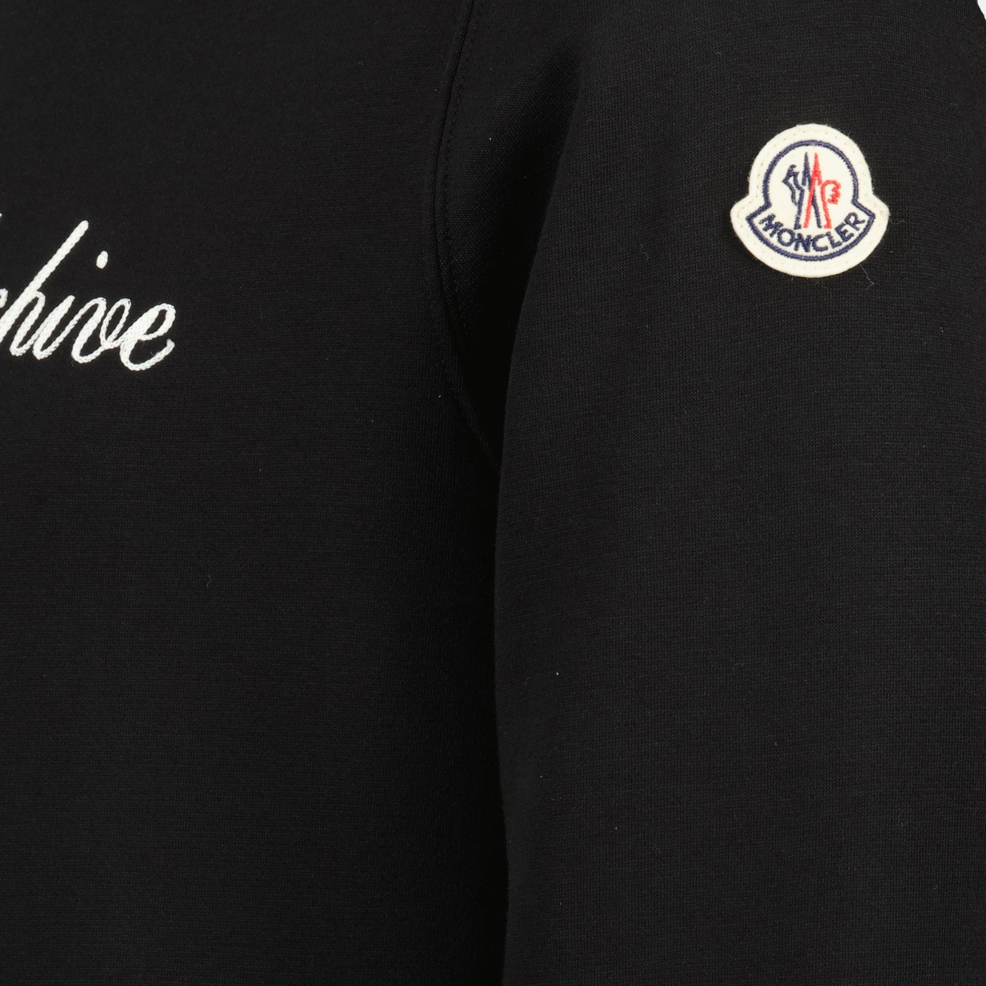 Image de l'article Sweat logo noir de la marque Moncler pour Homme - Saison Printemps-Été 2026 - Vue détaillée_1