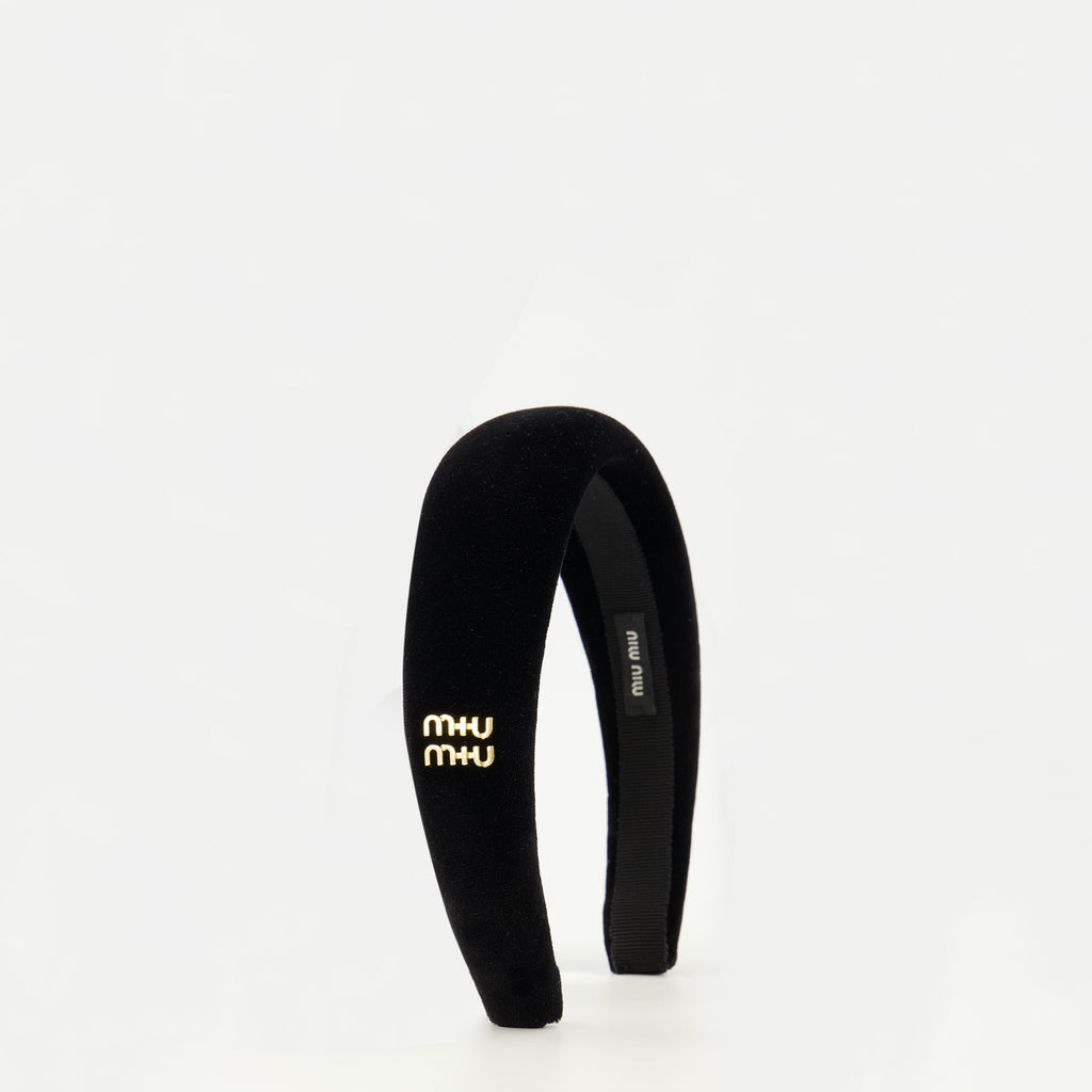 Image de l'article Bandeau en velours noir de la marque Miu Miu pour Femme - Saison Printemps-Été 2026 - Vue de Dos