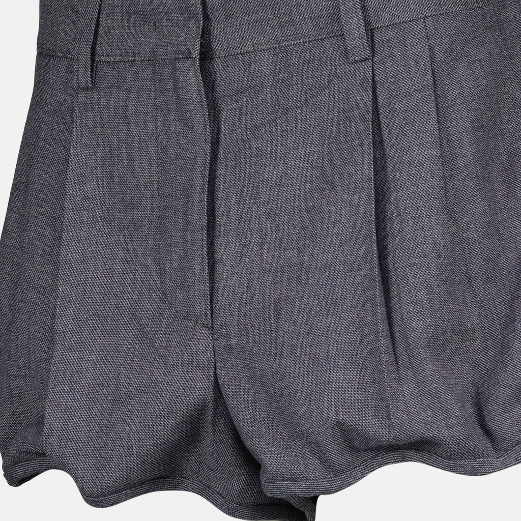 Immagine degli shorts in satin grigio del marchio Prada per Donna - Stagione Primavera-Estate 2026 - Vista Dettagliata_1