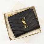 Image de l'article Portefeuilles Cassandre de la marque Saint Laurent pour Femme - Saison Automne-Hiver 2025 - Vue détaillée_2
