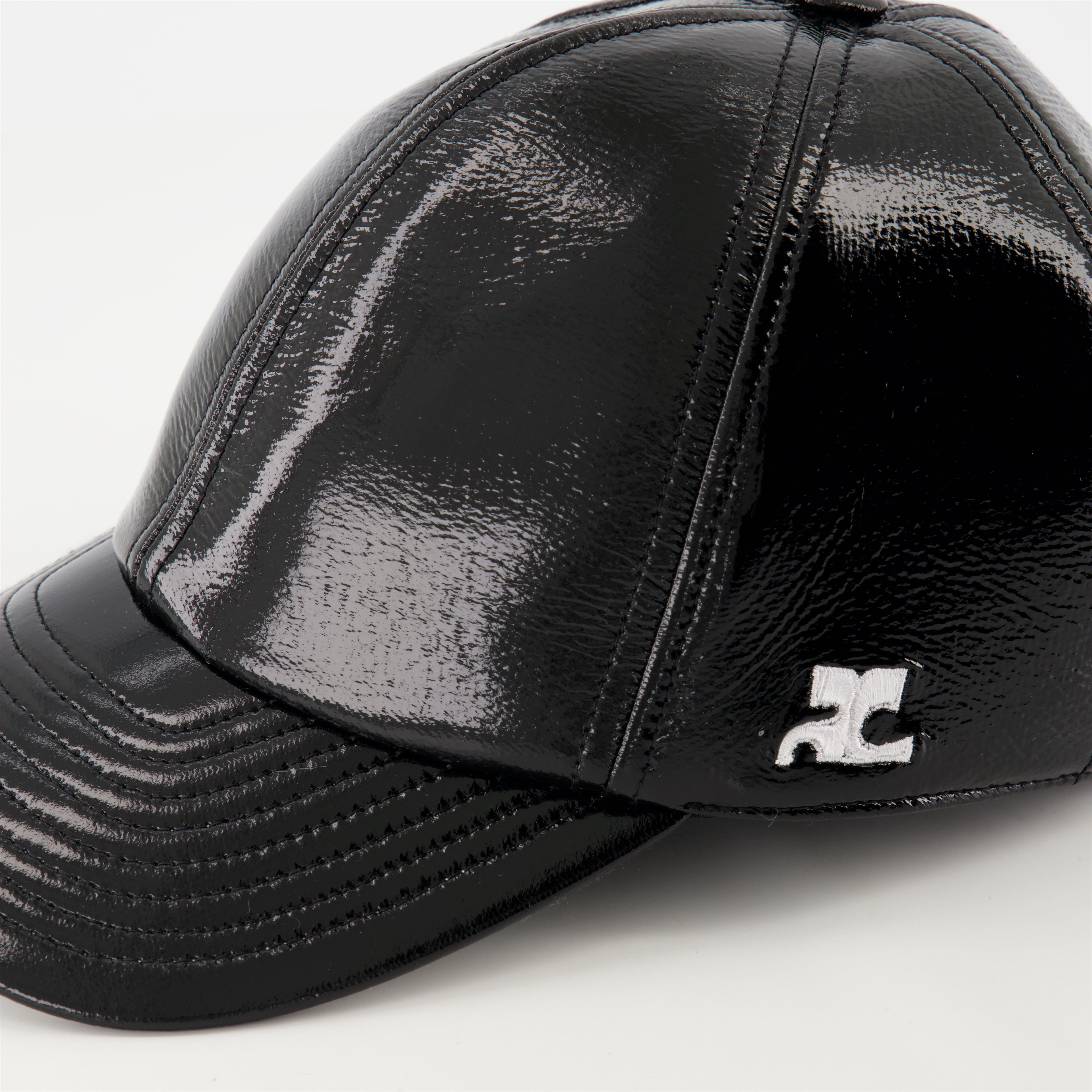 Chapeaux, casquettes et bonnets Casquette Réédition en vinyl Courrèges Noir Unisexe