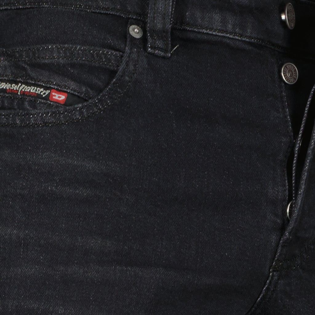 Image of the Jean D-Vyl 1993 L.34 article from the Diesel brand for Men - Autumn-Winter 2025 - Detailed View_2