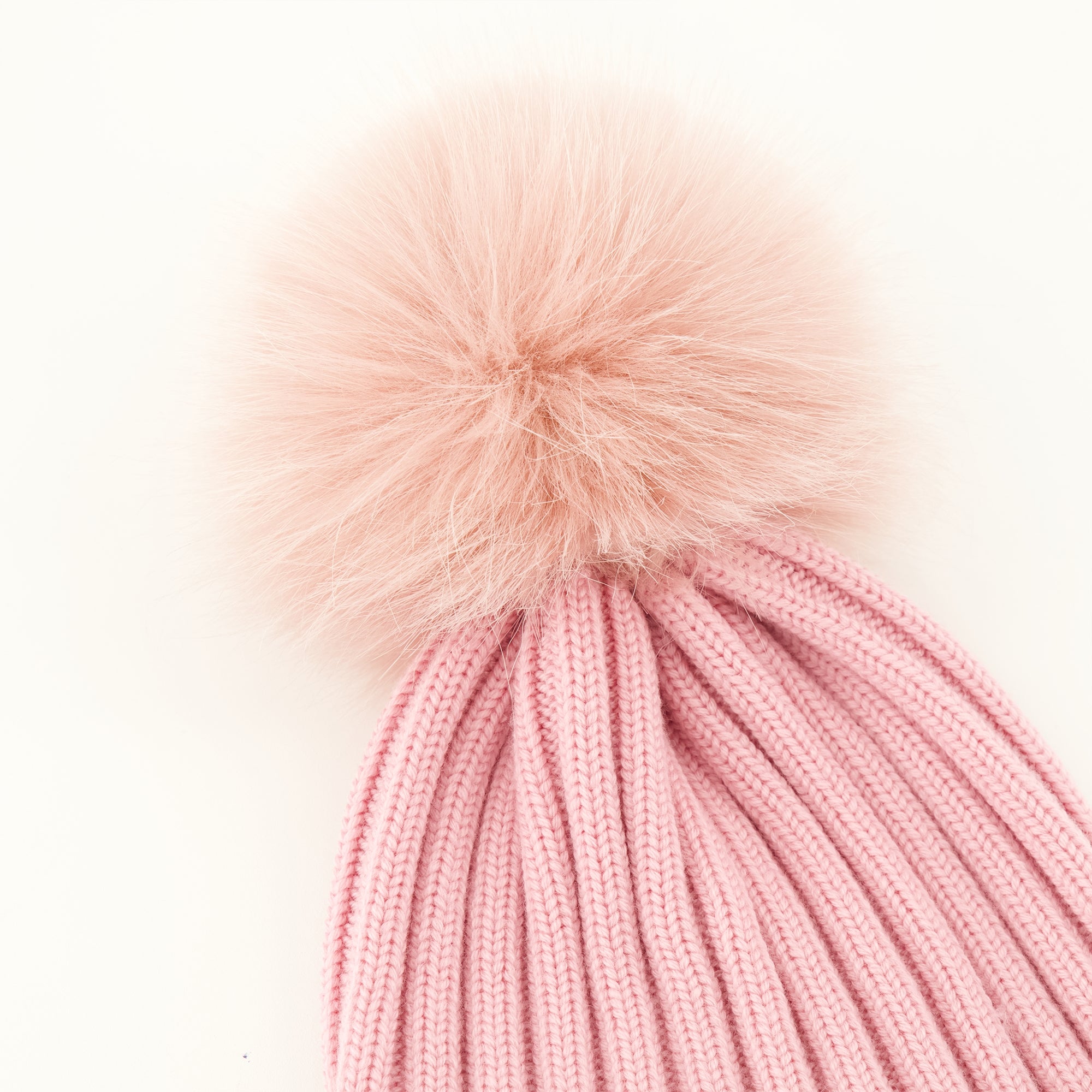 Chapeaux, casquettes et bonnets Bonnet en laine rose avec pompom Moncler Rose Femme