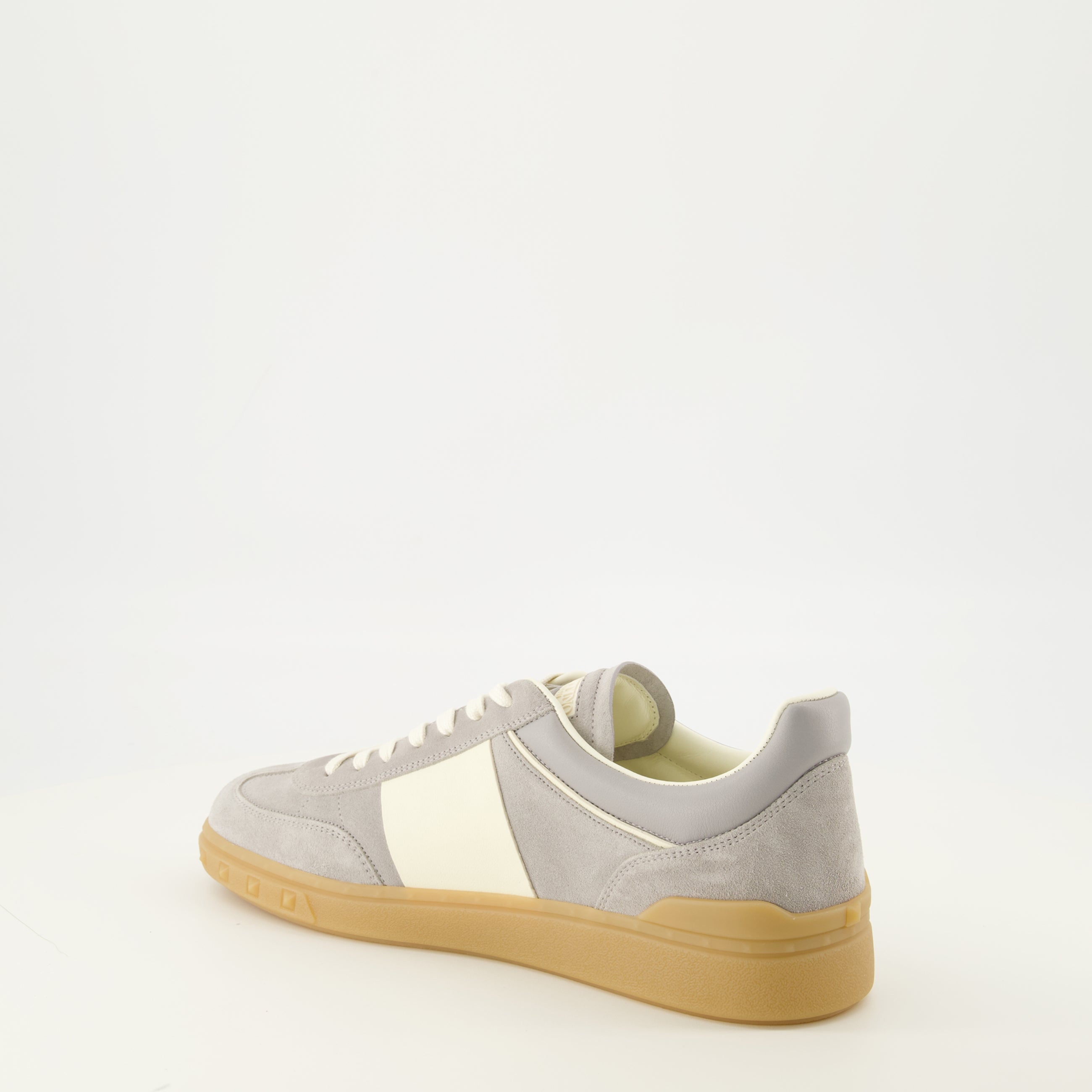 Baskets 업빌리지 그레이 스니커즈 Valentino Garavani Gris Homme