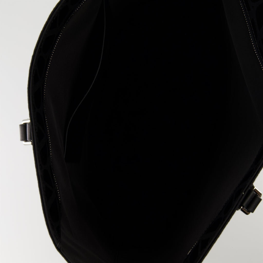 Sacs cabas Cabas en nylon iconographe Valentino Garavani Noir Homme