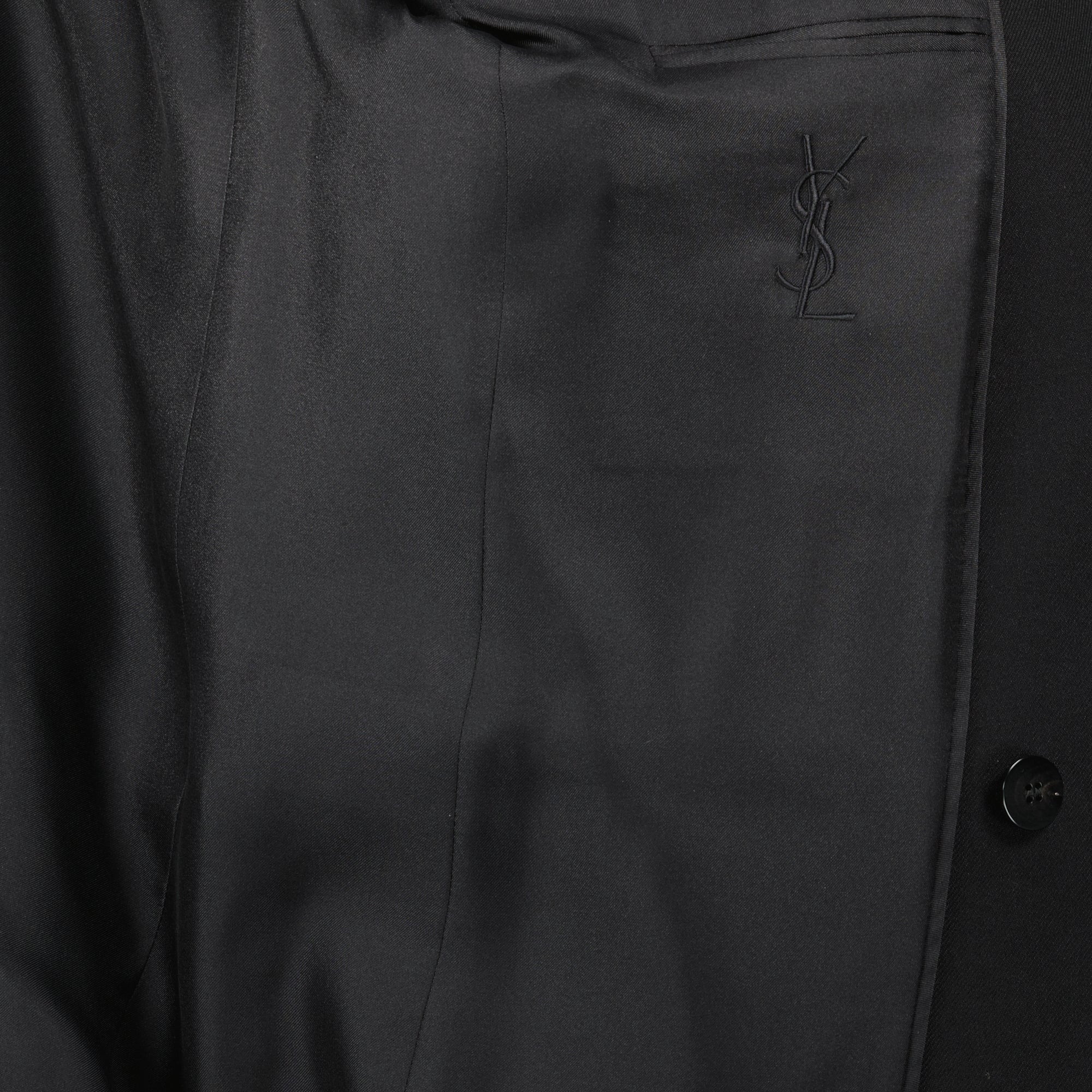 Image of the Cassandre Blazer by Saint Laurent for Women - Autumn-Winter 2025 - Detailed View_2