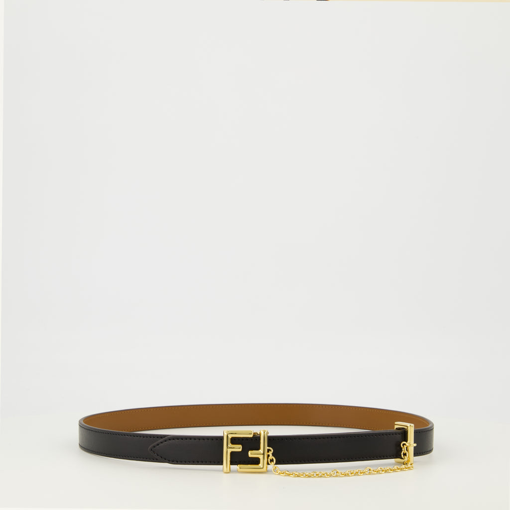 Image de l'article Ceinture FF réversible noir et marron de la marque Fendi pour Femme - Saison Printemps-Été 2026 - Vue de Face