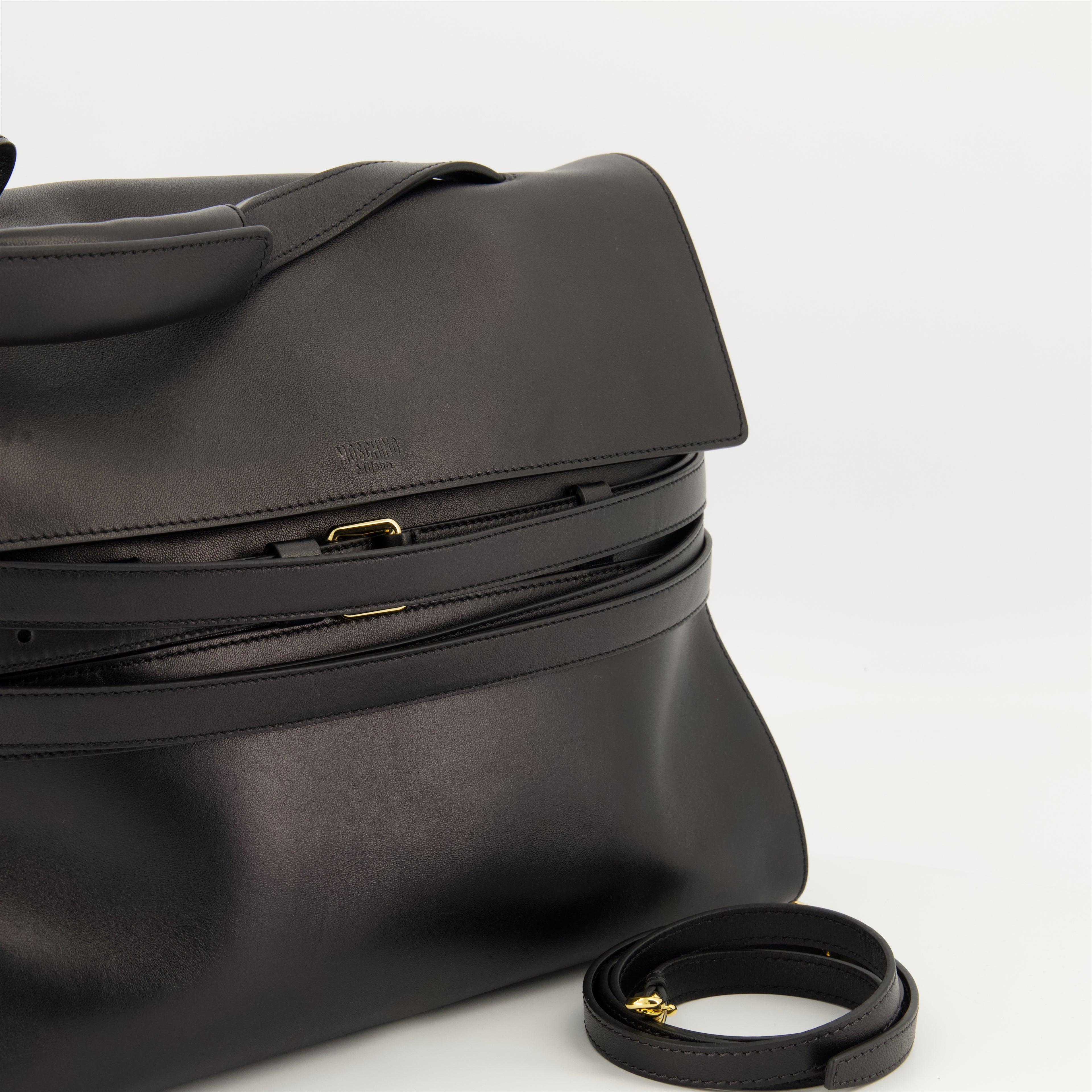 Bolsas de mão e de ombro Sac Tie Me medium Moschino Preto Femme