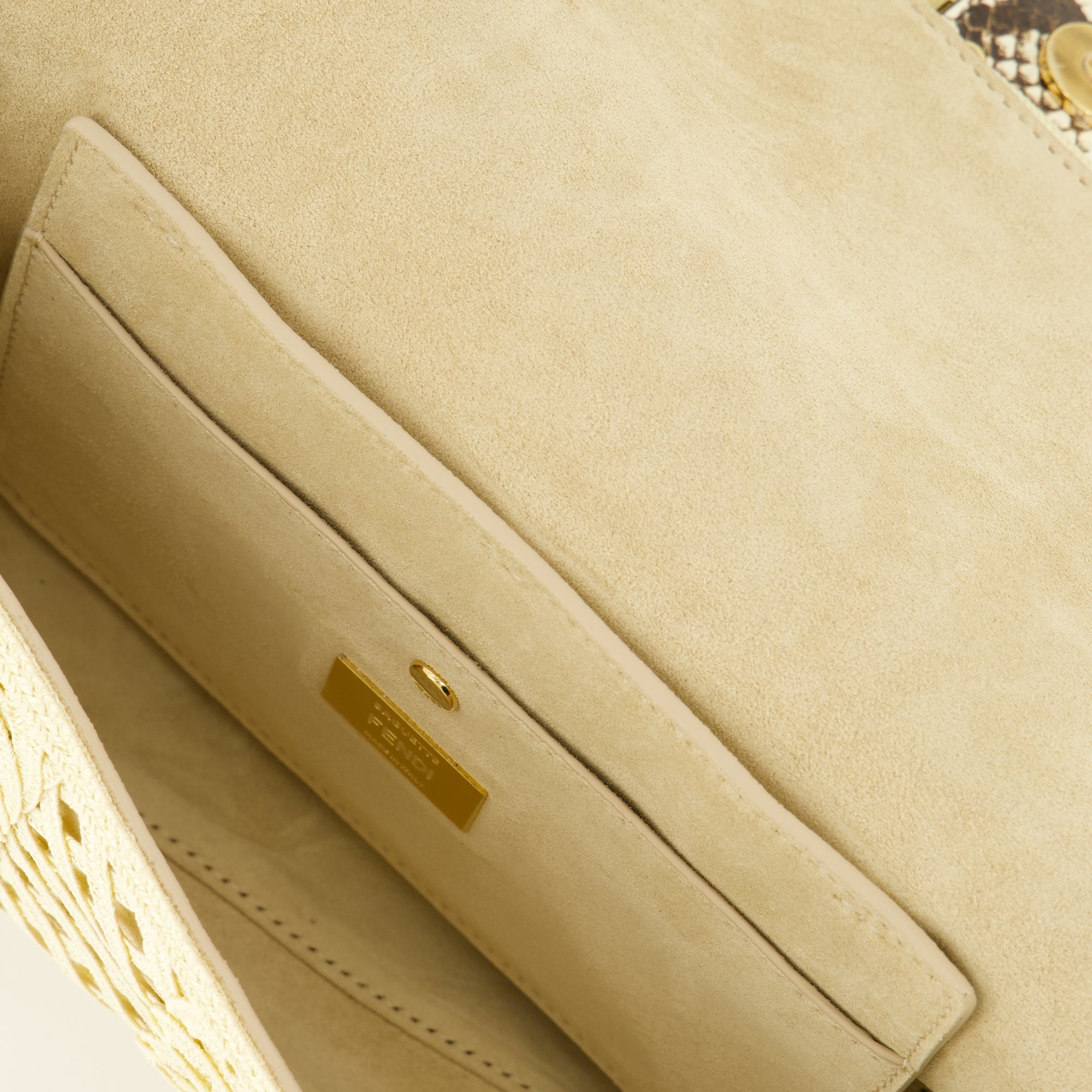 Sacs à main et épaule ドイリー ベージュ 刺繍 バゲット® バッグ Fendi Beige Femme