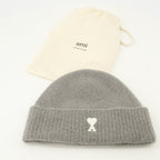 Image of the Ami de coeur beanie from the brand Ami PARIS for Unisex - Autumn-Winter 2025 - Detailed View_3