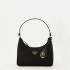Immagine della Mini borsa Re-Edition 2005 nera del marchio Prada per donna - Collezione Primavera-Estate 2026 - Vista Frontale