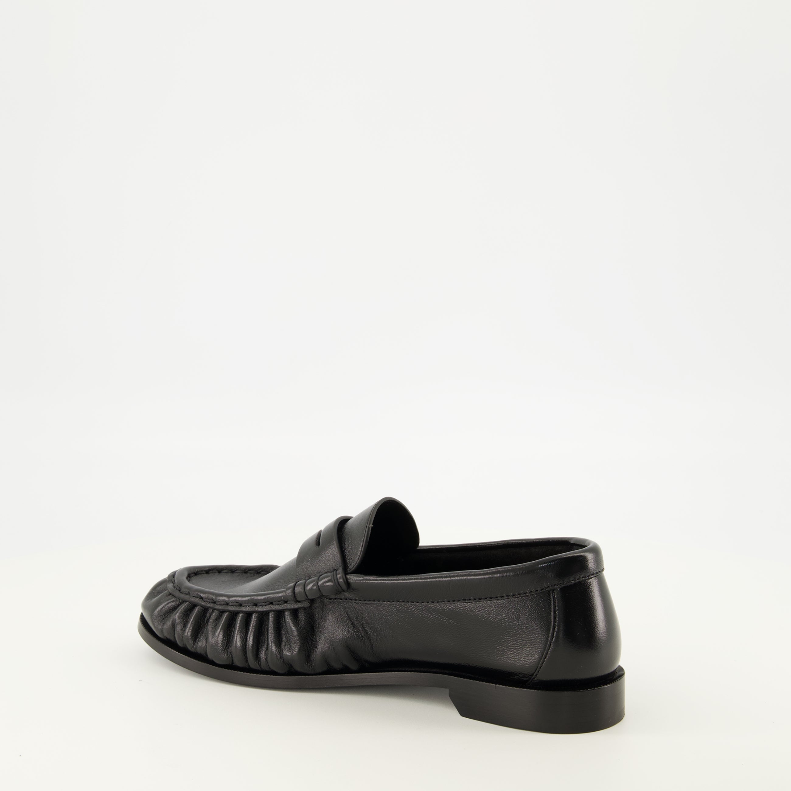 Mocassins Mocassini Loafer Soft in Pelle Nera Saint Laurent Noir Femme