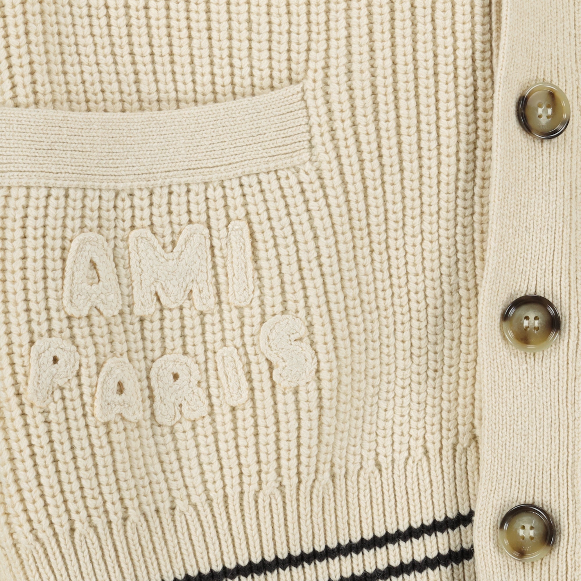 Image de l'article Cardigan AMI Paris beige de la marque Ami PARIS pour Unisex - Saison Printemps-Été 2026 - Vue détaillée_1