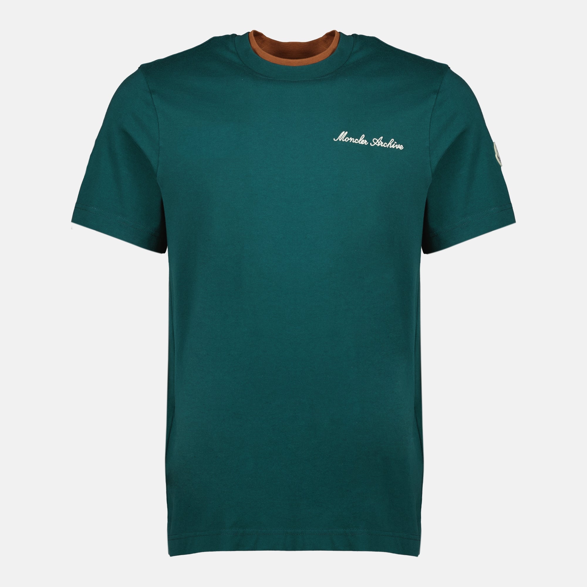 Immagine della T-shirt verde con logo ricamato del marchio Moncler per uomo - Stagione Primavera-Estate 2026 - Vista Fronte