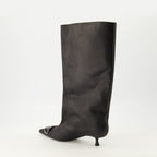 Imagen de las botas D-Venus negras de Diesel para mujer - Otoño-Invierno 2025 - Vista en tres cuartos trasera derecha