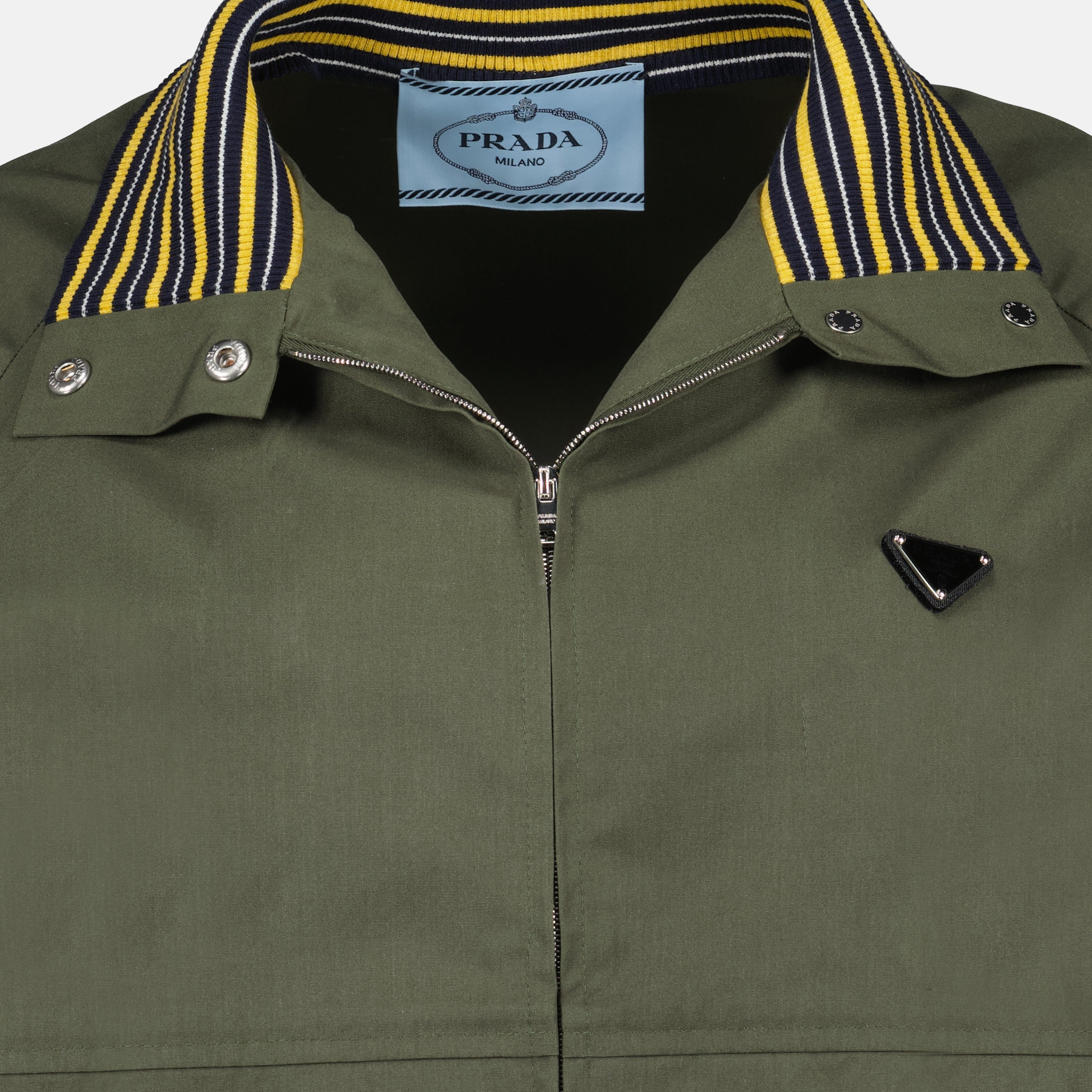 Image de l'article Blouson bomber kaki de la marque Prada pour Femme - Saison Printemps-Été 2026 - Vue détaillée_1