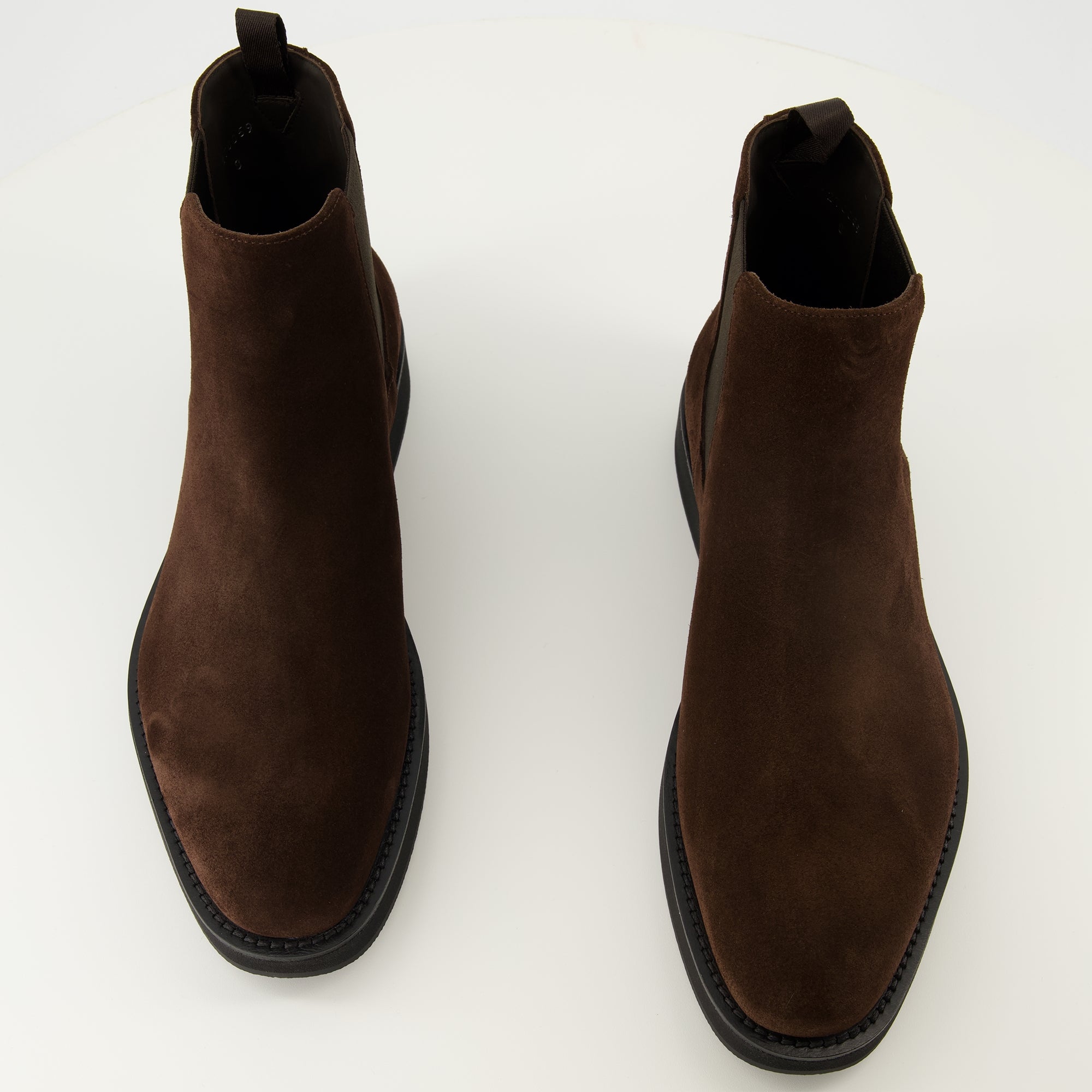 Image of the Prada men's calf suede ankle boots - Fall-Winter 2025 season - Top view of the pair of shoes