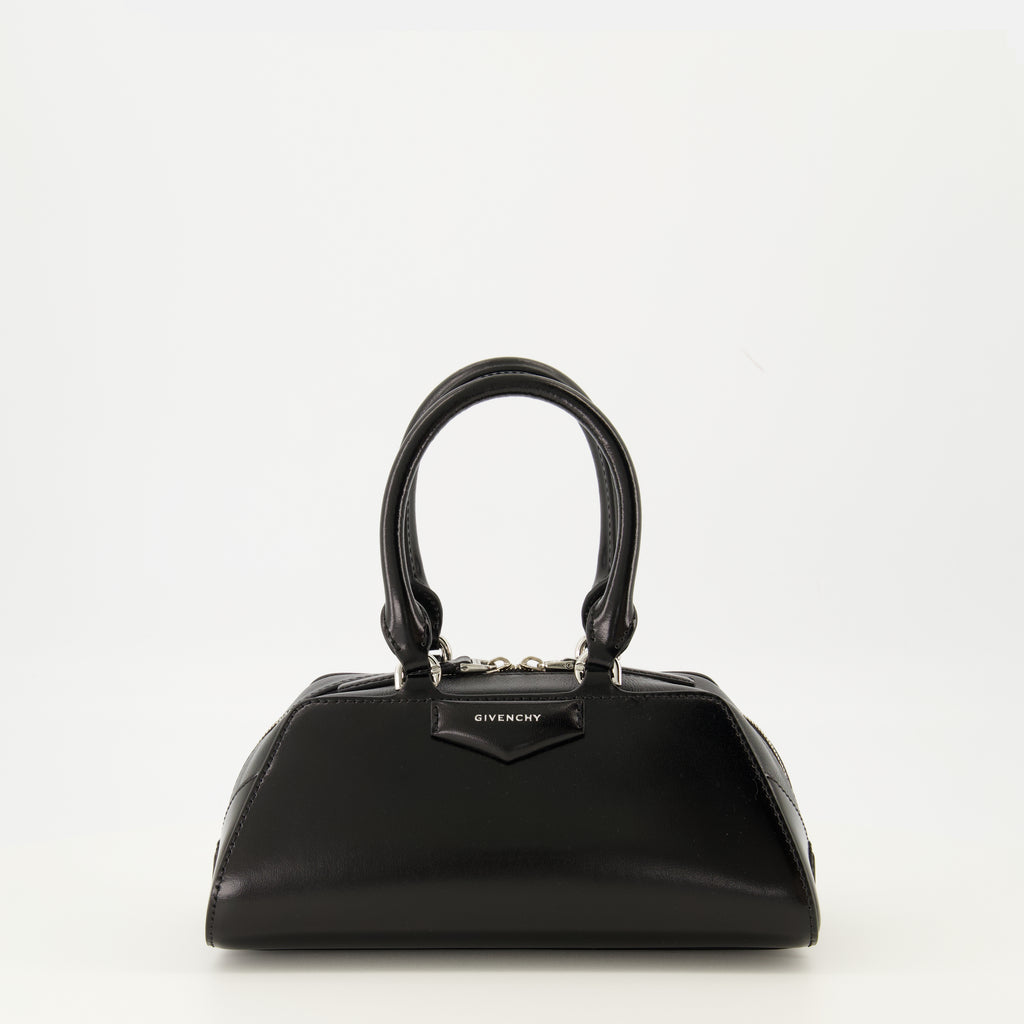 Image de l'article Sac Antigona East-West mini de la marque Givenchy pour Femme - Saison Automne-Hiver 2025 - Vue de Face