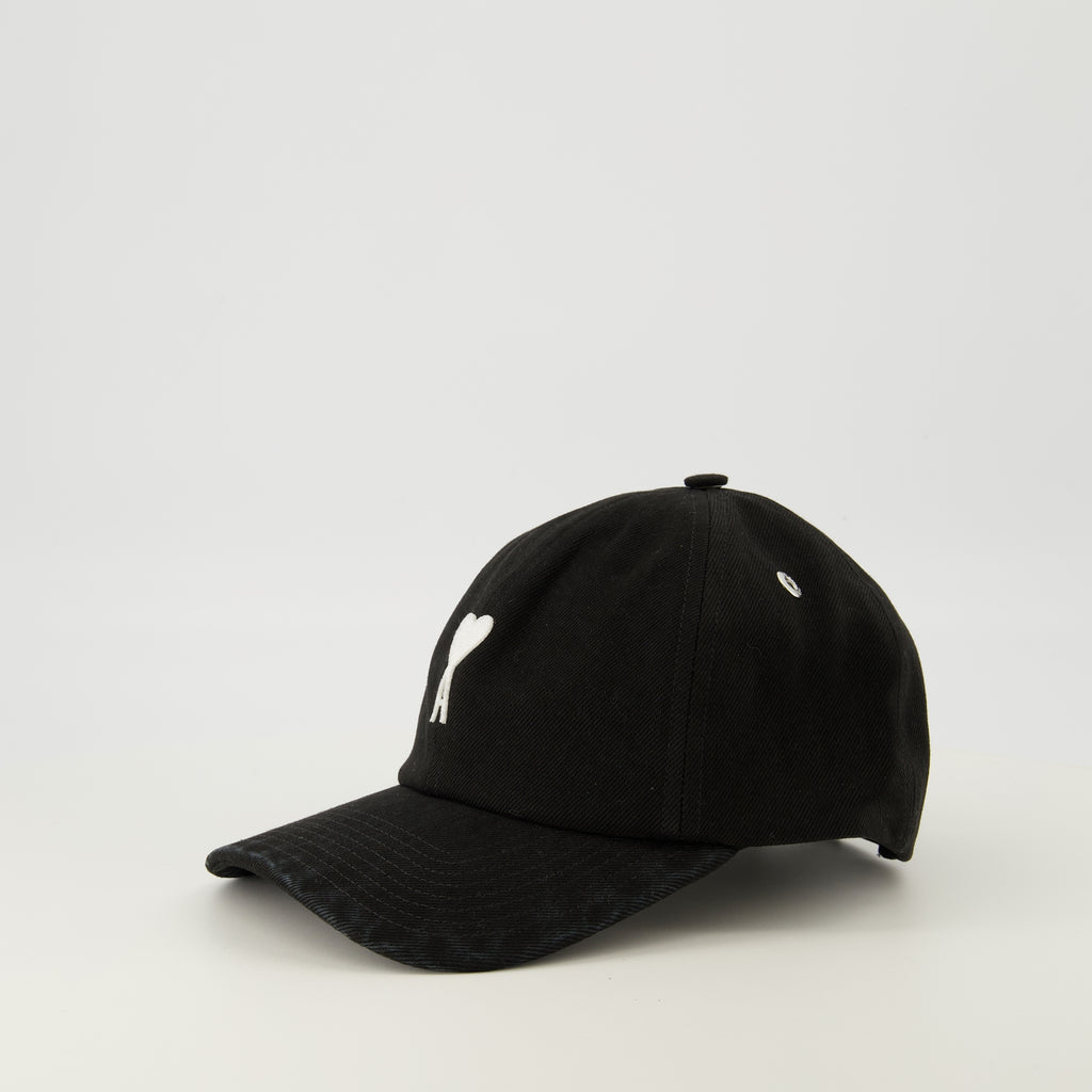 Image de l'article Casquette noir à logo Ami Paris de la marque Ami PARIS pour Unisex - Saison Printemps-Été 2026 - Vue de Dos