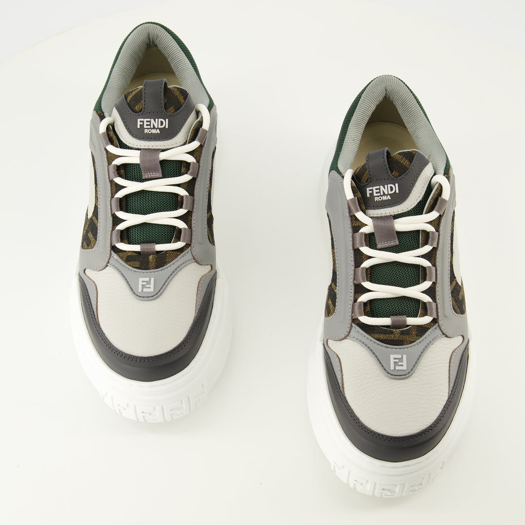 Image de l'article Baskets Fendi Force gris et vert de la marque Fendi pour Homme - Saison Automne-Hiver 2025 - Vue de dessus paire de chaussure