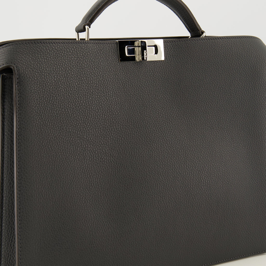 Image of the Fendi PeekabooISeeU medium grey bag for men - Fall-Winter 2025 - Detailed View 2