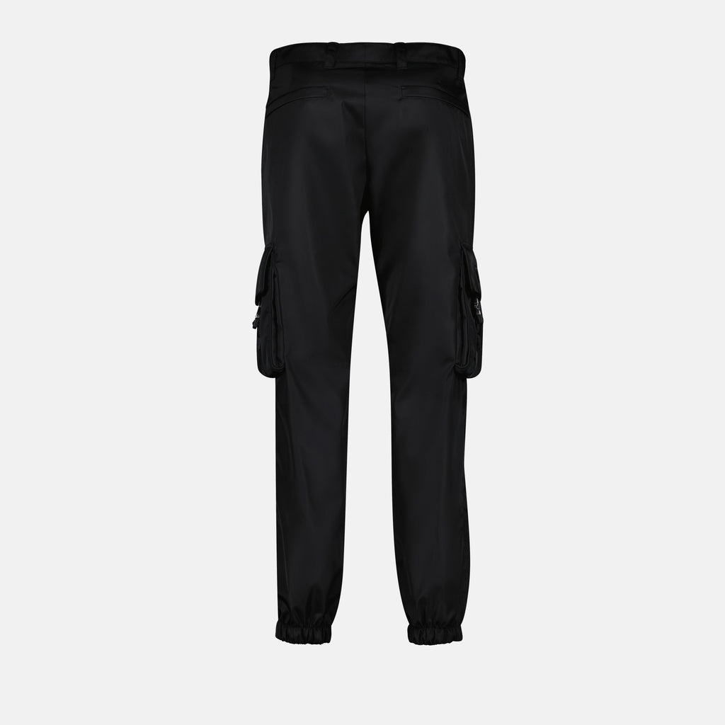 Pantalones Pantalon cargo en Re-Nylon Prada Negro Homme