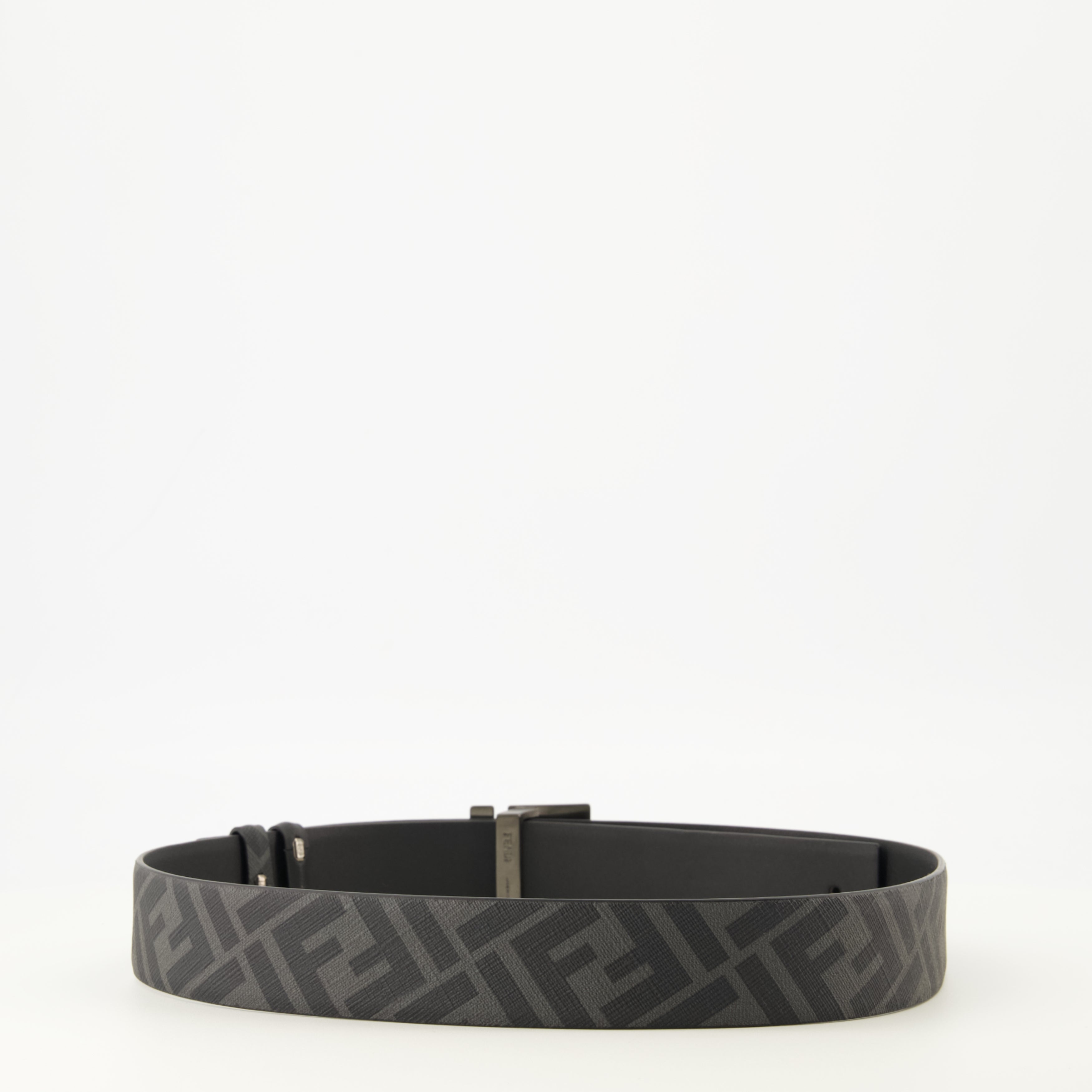 Image de l'article Ceinture FF Squared réversible noir de la marque Fendi pour Homme - Saison Automne-Hiver 2025 - Vue détaillée_3