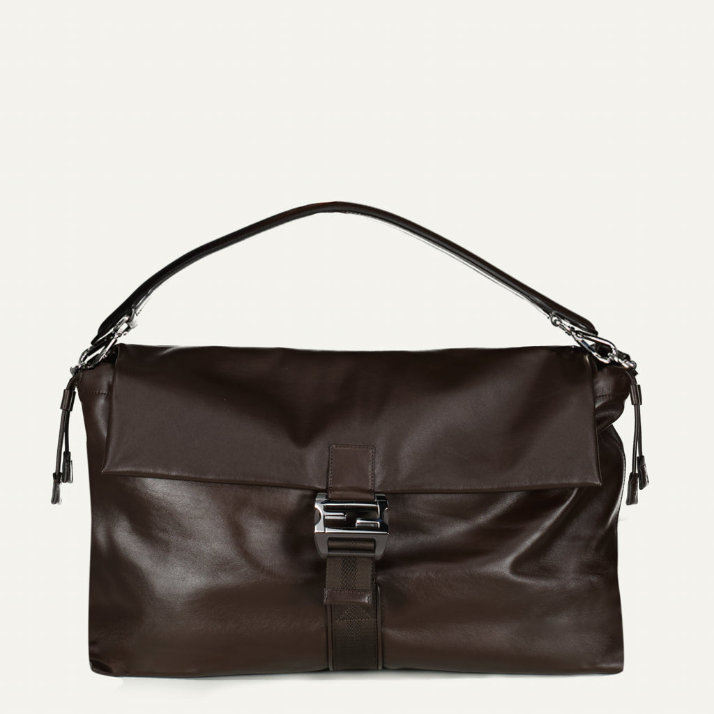 Image of the Fendi Men's Brown Maxi Flux Messenger Bag - Fall-Winter 2025 - Front View