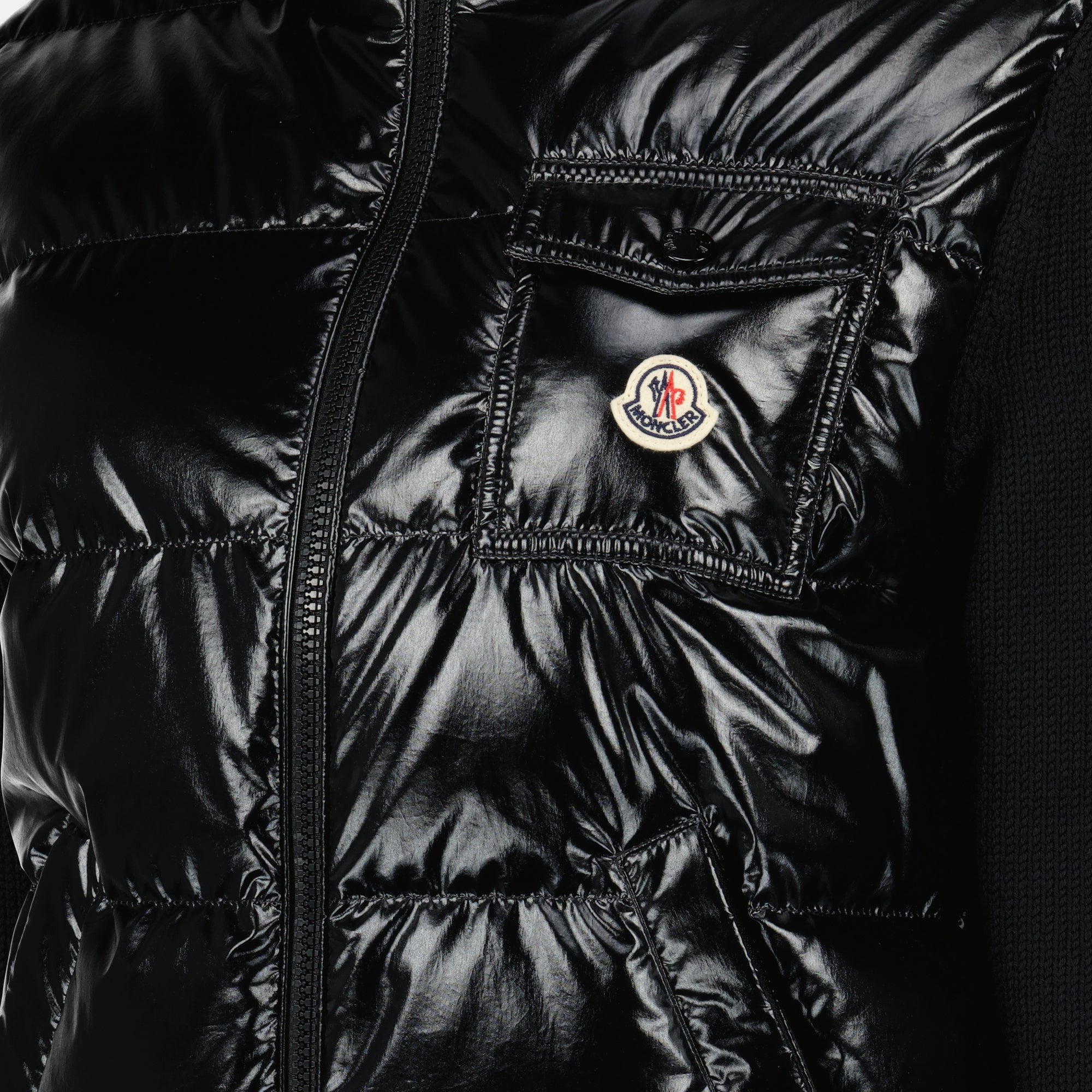 Image of the Moncler Women's Black Wool Zip-Up Cardigan - Spring-Summer 2026 - Detailed View_1
