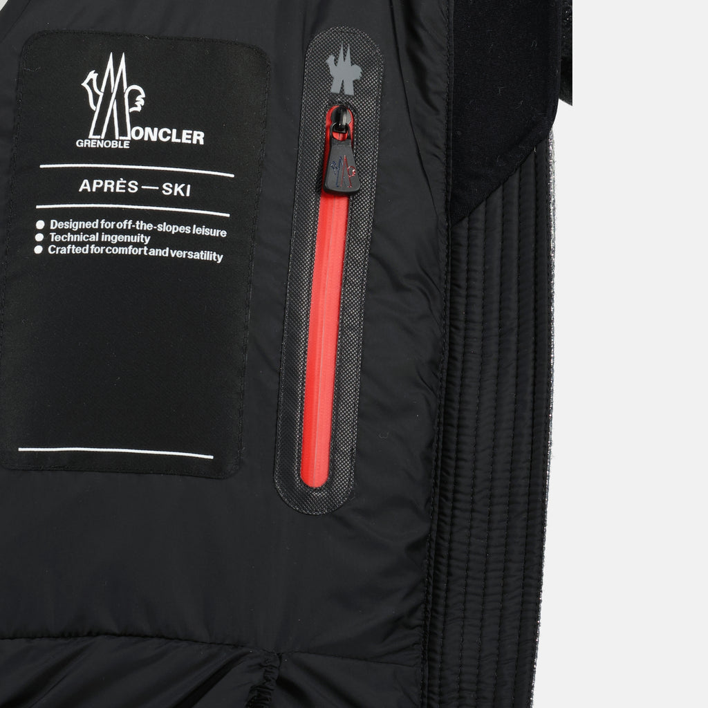 Image of the Sandane Metallic Wool Jacket from the brand Moncler Grenoble for Women - Autumn-Winter Season 2025 - Detailed View_2