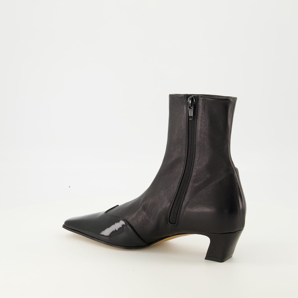 Image de l'article Bottines Nevada noir de la marque Khaite pour Femme - Saison Automne-Hiver 2025 - Vue trois quarts arrière droite